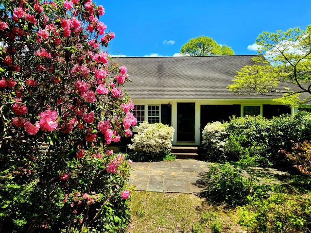 988 Crowells Bog Road, Brewster, MA 02631