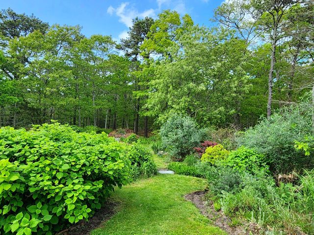 988 Crowells Bog Road, Brewster, MA 02631