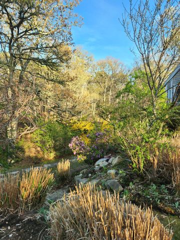 988 Crowells Bog Road, Brewster, MA 02631