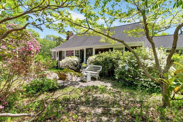 988 Crowells Bog Road, Brewster, MA 02631