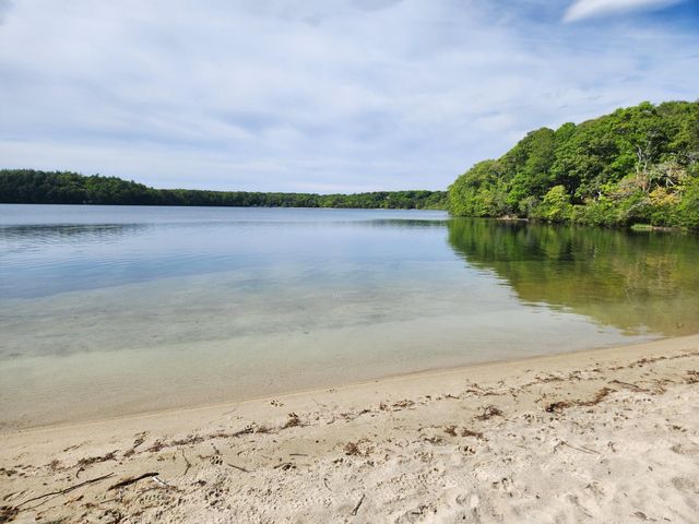 988 Crowells Bog Road, Brewster, MA 02631
