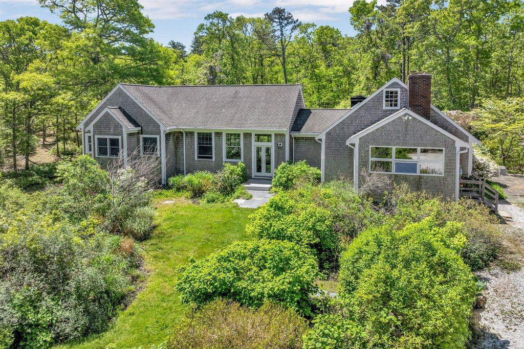 988 Crowells Bog Road, Brewster, MA 02631
