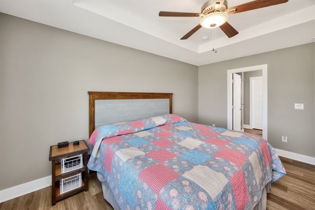 425 SE Esker Ridge Drive, Waukee, IA 50263