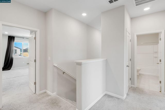 136 Davisco Dr, Oakley, CA 94561