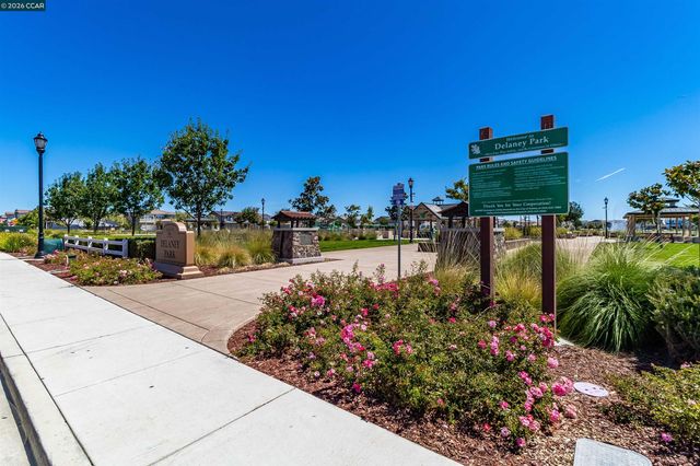 136 Davisco Dr, Oakley, CA 94561