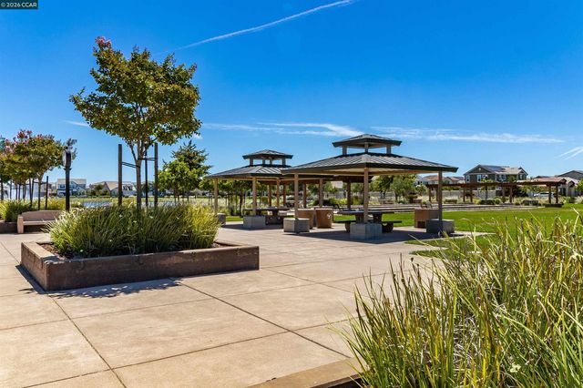 136 Davisco Dr, Oakley, CA 94561