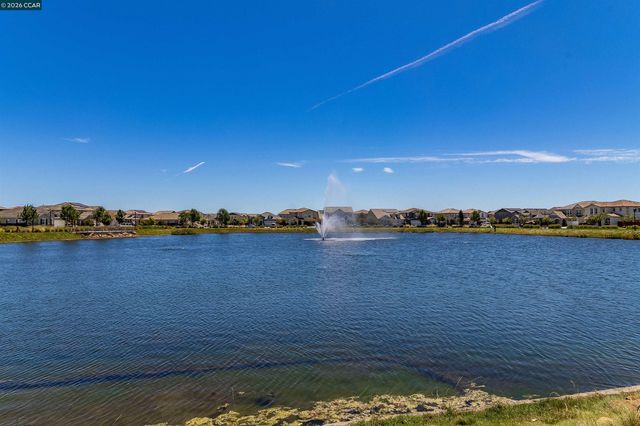 136 Davisco Dr, Oakley, CA 94561