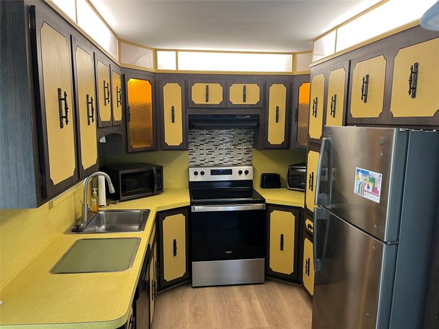 Address unavailable.