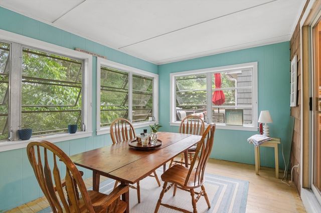 160 Twinbrooke Drive, Holden, MA 01520