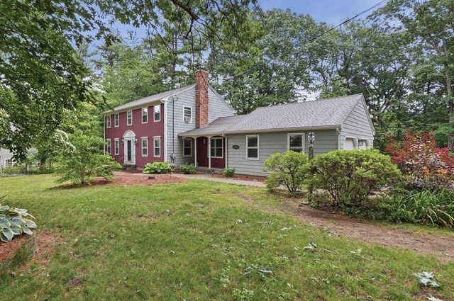 160 Twinbrooke Drive, Holden, MA 01520