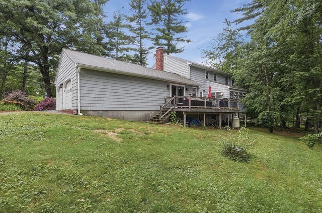 160 Twinbrooke Drive, Holden, MA 01520