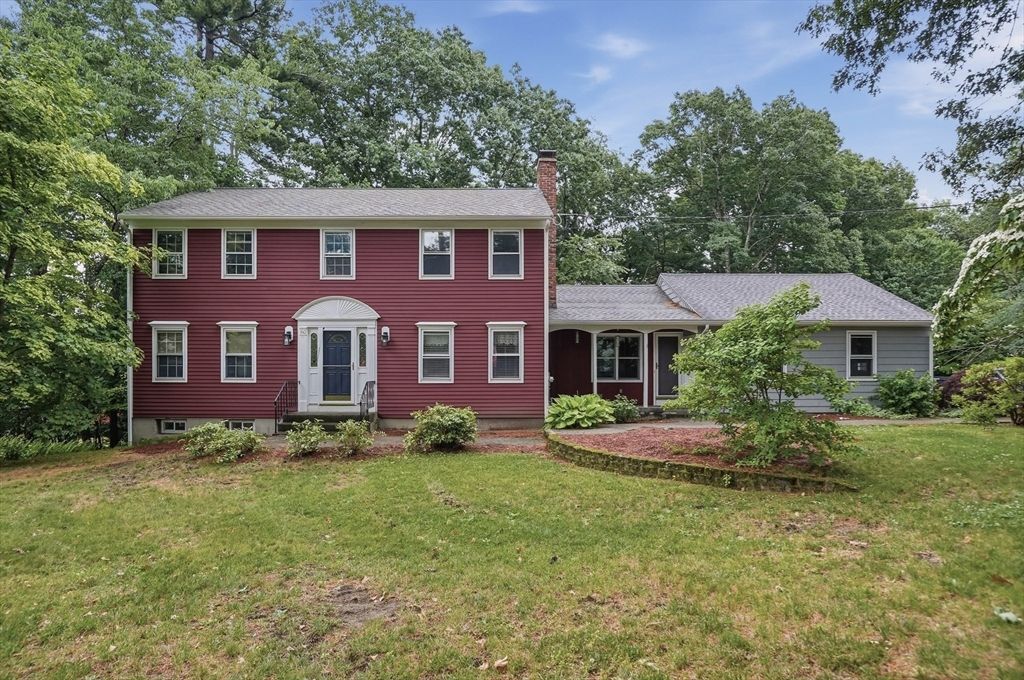 160 Twinbrooke Drive, Holden, MA 01520