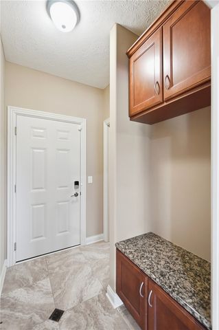 10540 Wallingsford Circle, Washington Twp, OH 45458