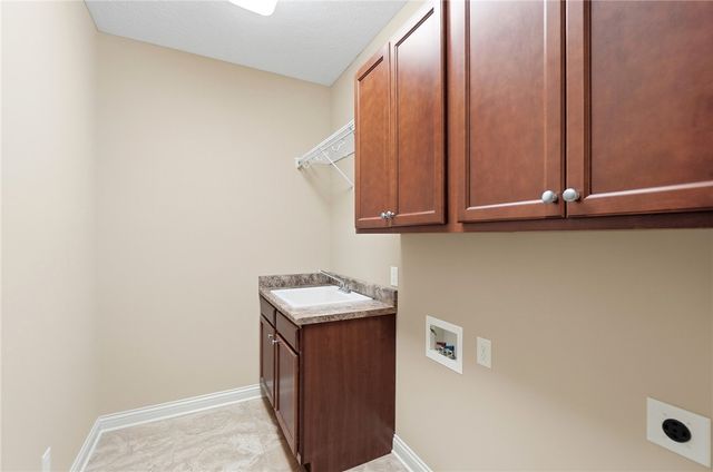 10540 Wallingsford Circle, Washington Twp, OH 45458