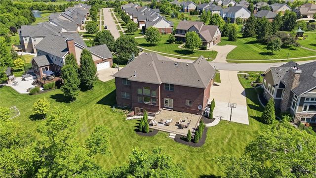 10540 Wallingsford Circle, Washington Twp, OH 45458