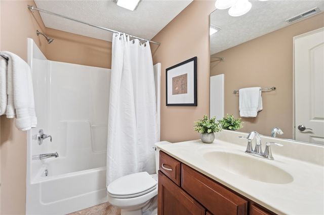 10540 Wallingsford Circle, Washington Twp, OH 45458