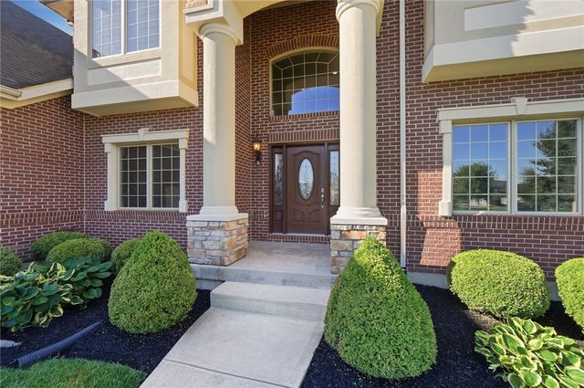 10540 Wallingsford Circle, Washington Twp, OH 45458