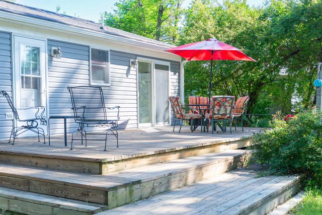 30 11TH ST, Colonial Beach, VA 22443