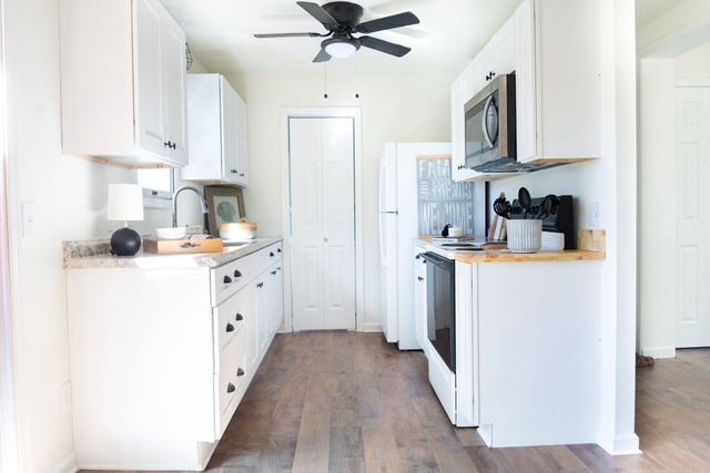 30 11TH ST, Colonial Beach, VA 22443