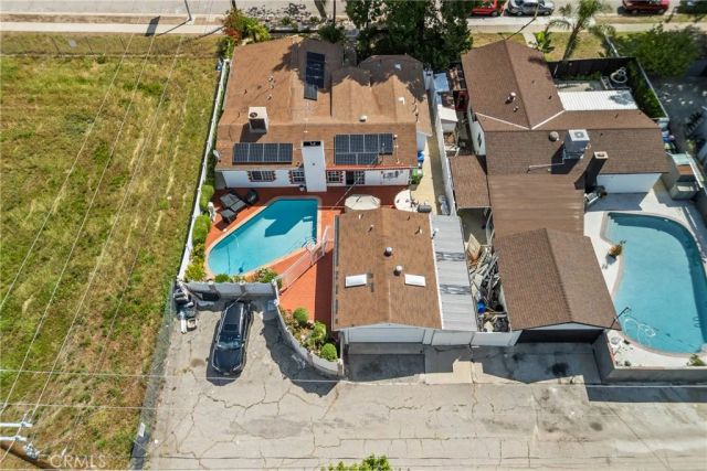 11337 Hayvenhurst, Granada Hills, CA 91344