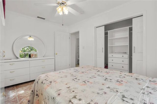 11337 Hayvenhurst, Granada Hills, CA 91344