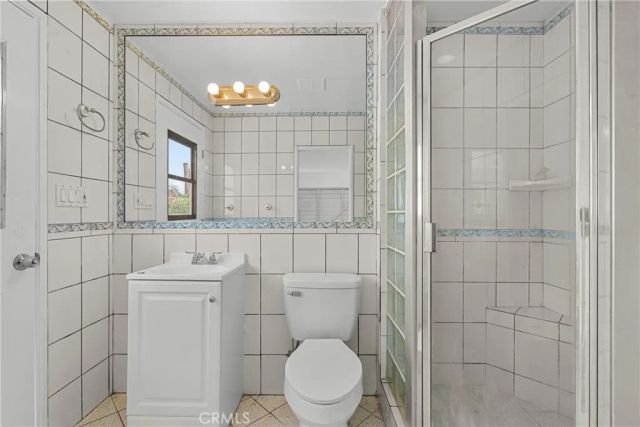 11337 Hayvenhurst, Granada Hills, CA 91344