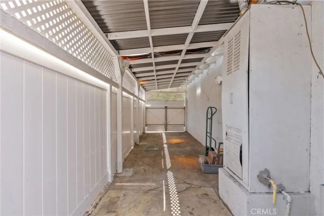 11337 Hayvenhurst, Granada Hills, CA 91344