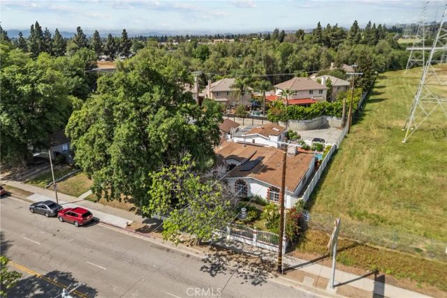 11337 Hayvenhurst, Granada Hills, CA 91344