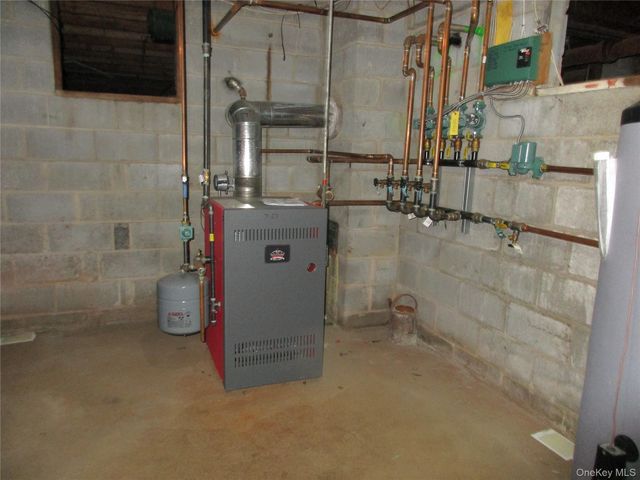 414 Main Street, Northport, NY 11768