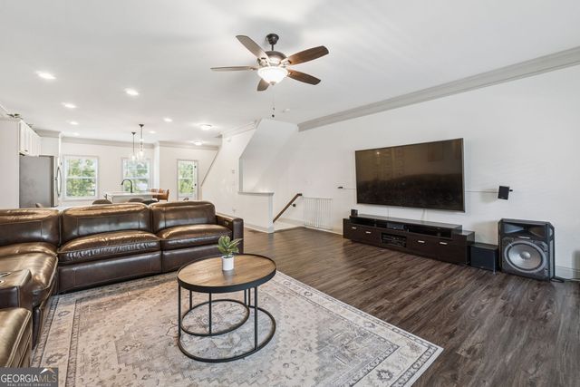 421 STOVALL Place, Woodstock, GA 30188