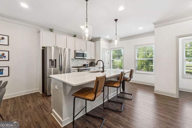 421 STOVALL Place, Woodstock, GA 30188