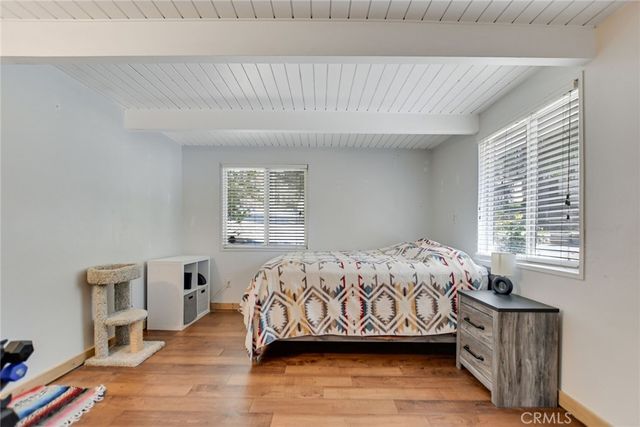 30736 Live Oak, Running Springs, CA 92382