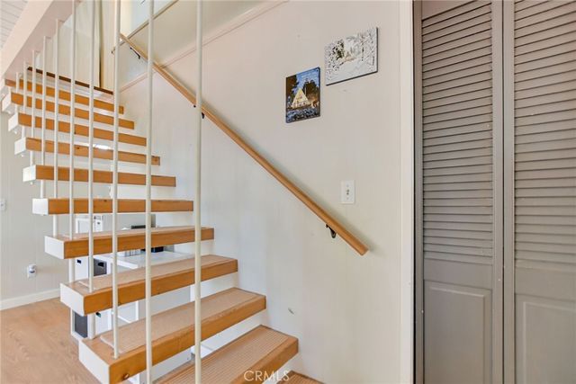 30736 Live Oak, Running Springs, CA 92382