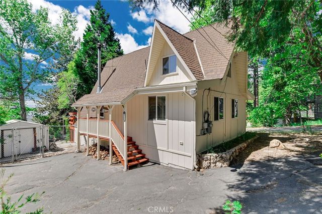 30736 Live Oak, Running Springs, CA 92382