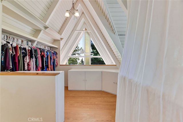30736 Live Oak, Running Springs, CA 92382