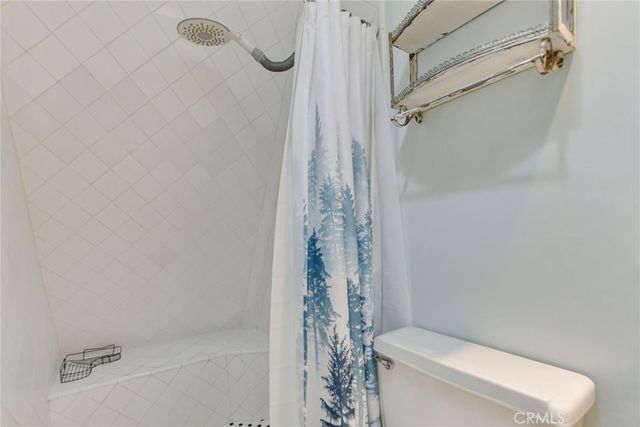 30736 Live Oak, Running Springs, CA 92382