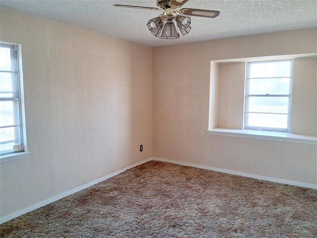 5425 S Lee Avenue, Oklahoma City, OK 73109