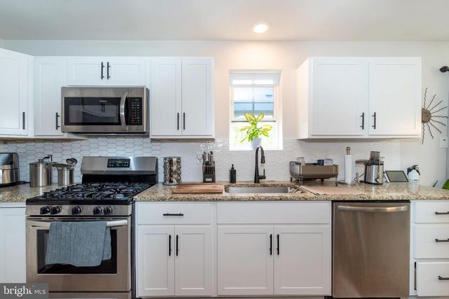 2703 INVERNESS RD, Vineland, NJ 08361