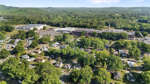 367 Wingfoot Street, Rockmart, GA 30153