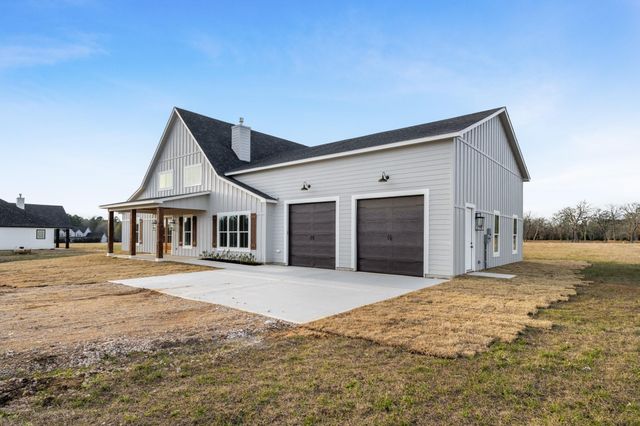 95 Longhorn Loop, New Waverly, TX 77358