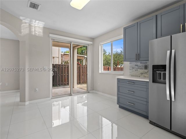 15392 SW 25th Ter, Miami, FL 33185