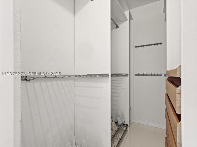 15392 SW 25th Ter, Miami, FL 33185