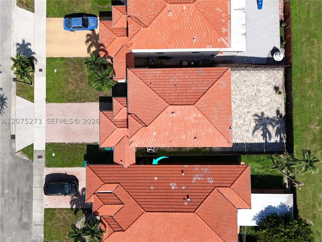 15392 SW 25th Ter, Miami, FL 33185