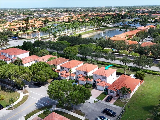 15392 SW 25th Ter, Miami, FL 33185