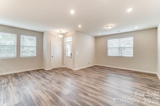 3830 Cheyney Park Drive, Charlotte, NC 28269