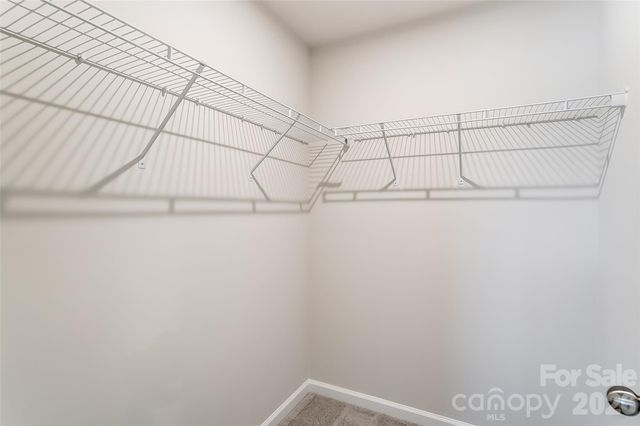 3830 Cheyney Park Drive, Charlotte, NC 28269