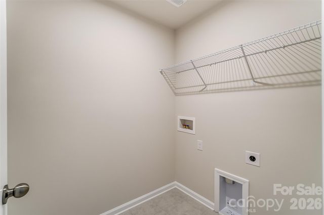 3830 Cheyney Park Drive, Charlotte, NC 28269