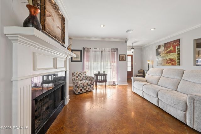301 Westpointe Circle, Lafayette, LA 70506