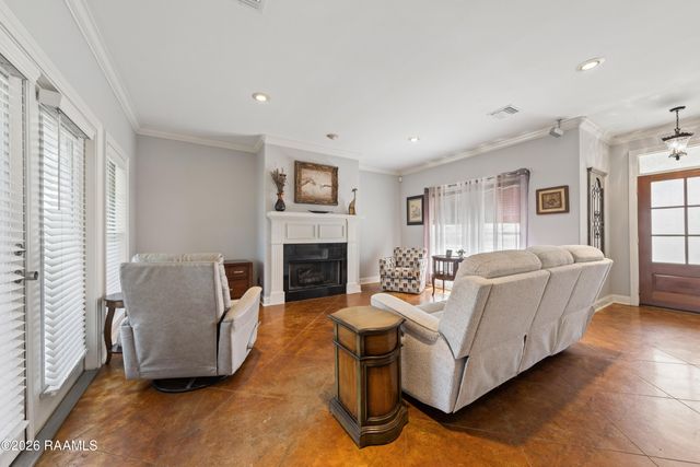 301 Westpointe Circle, Lafayette, LA 70506