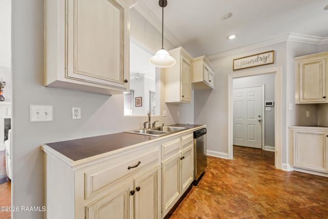 301 Westpointe Circle, Lafayette, LA 70506